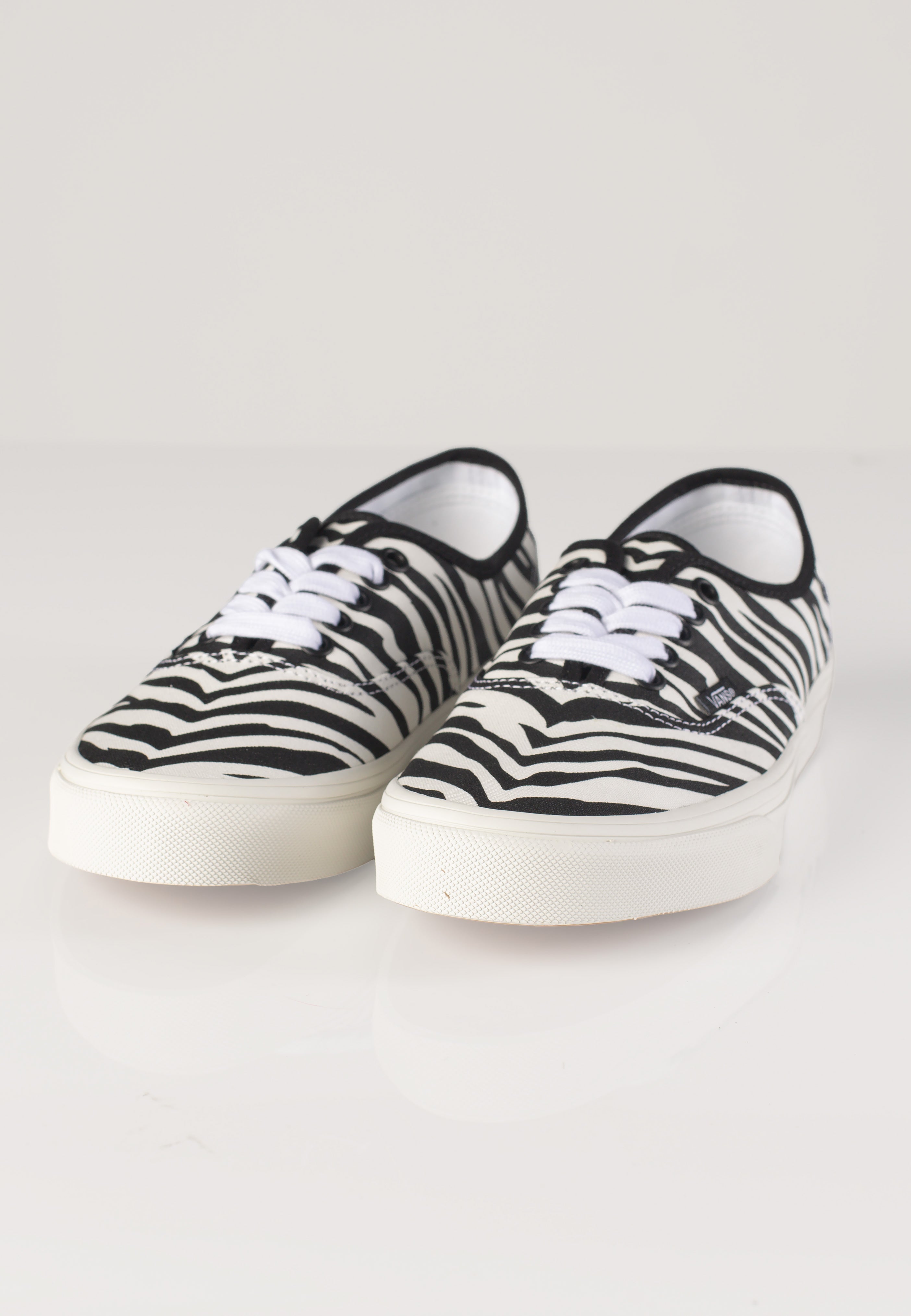Vans - Authentic Animalier Zebra - Girl Shoes | Women-Image