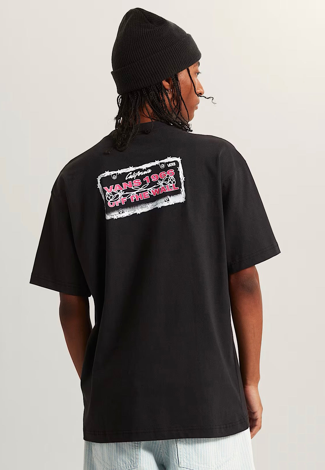 Vans - Barb Plate Loose Black - T-Shirt | Men-Image