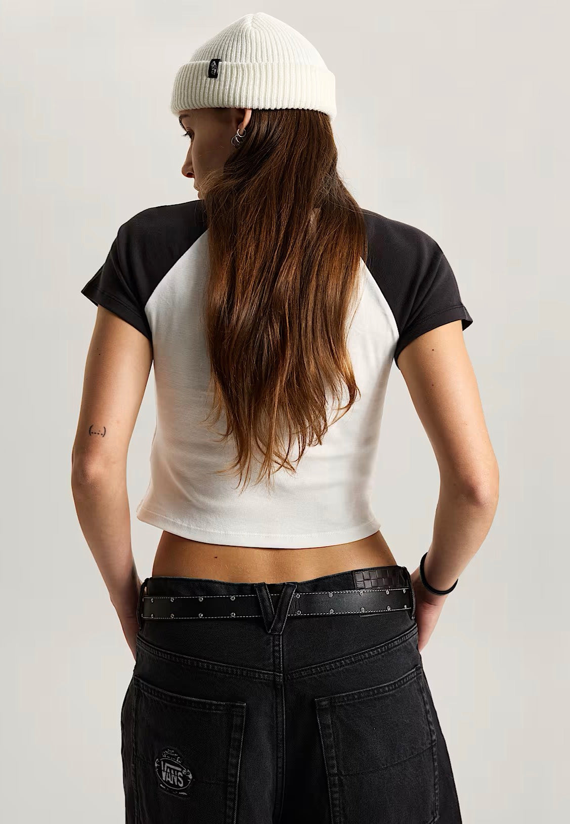 Vans - Clare True White/Black - T-Shirt | Women-Image