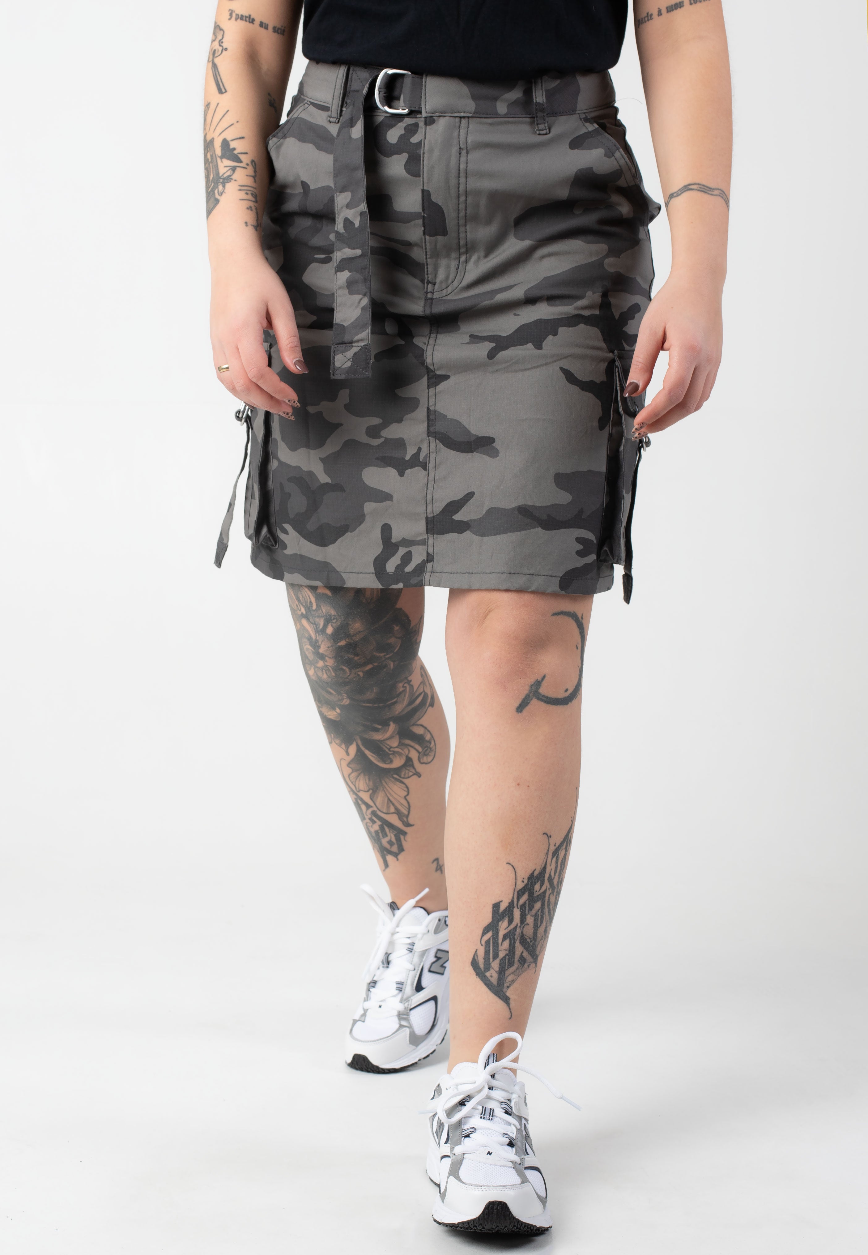 Vans - Cobra Cargo Black/Parisian Night - Skirt | Women-Image