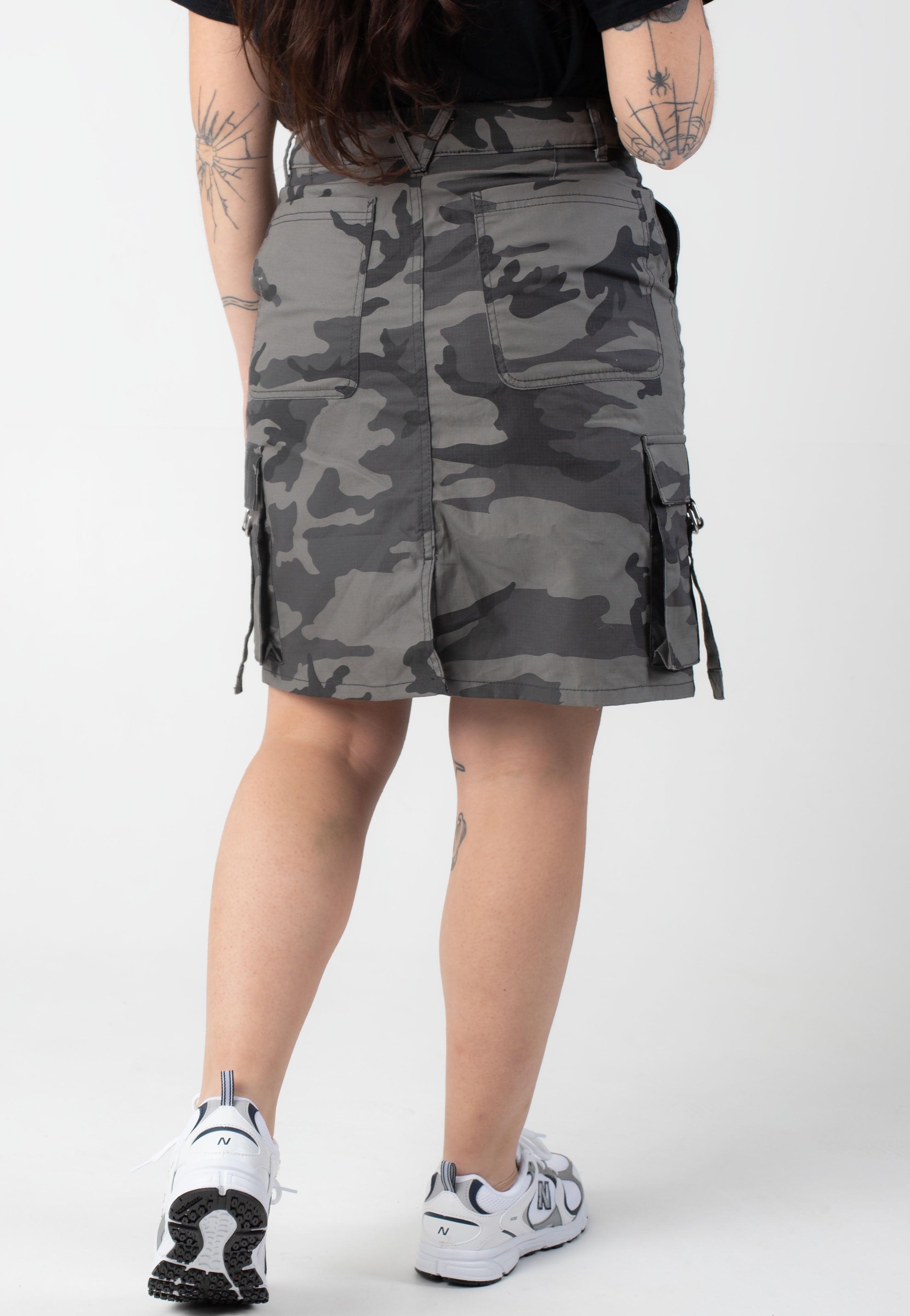 Vans - Cobra Cargo Black/Parisian Night - Skirt | Women-Image