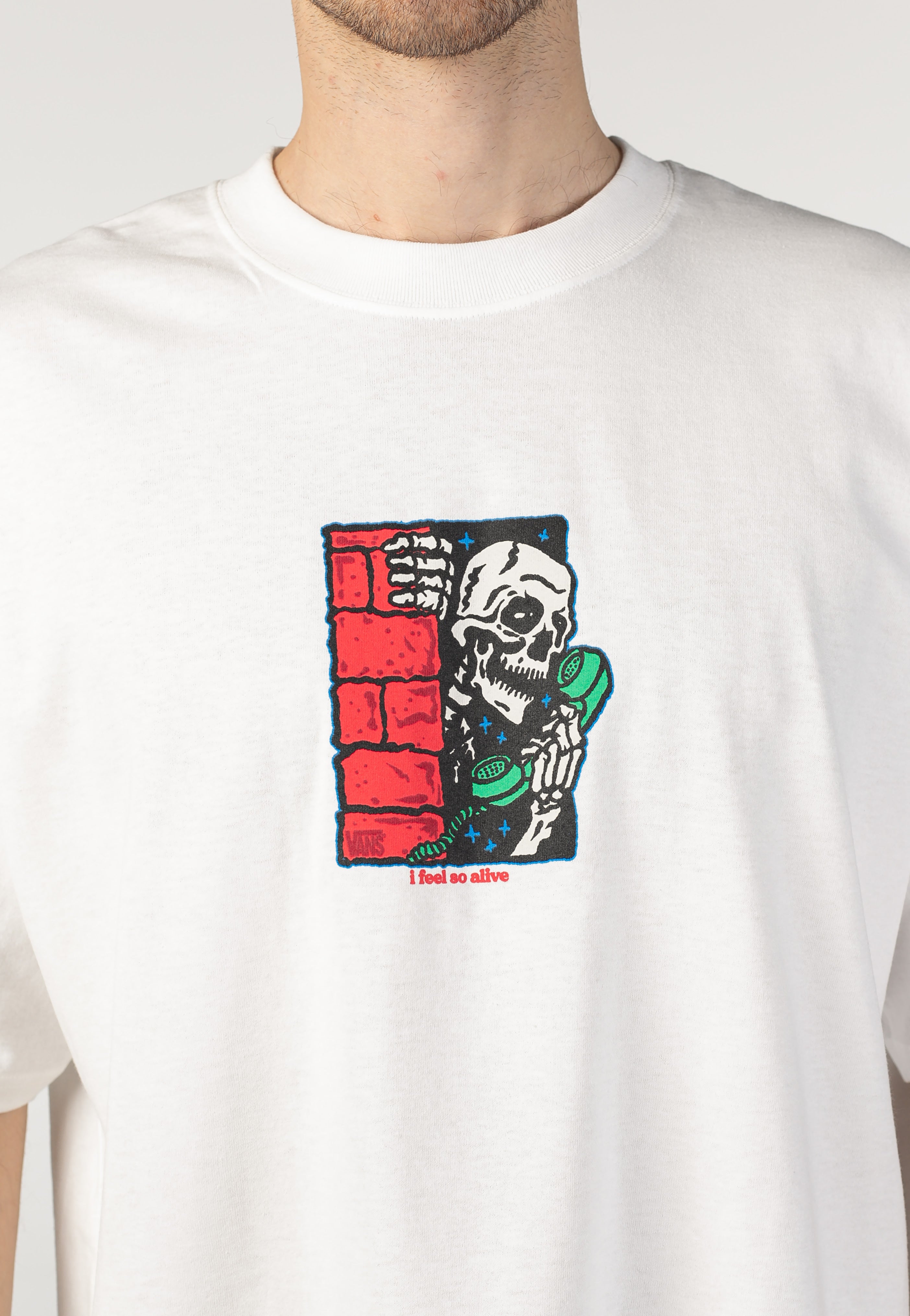 Vans - Feel So Alive White - T-Shirt | Men-Image
