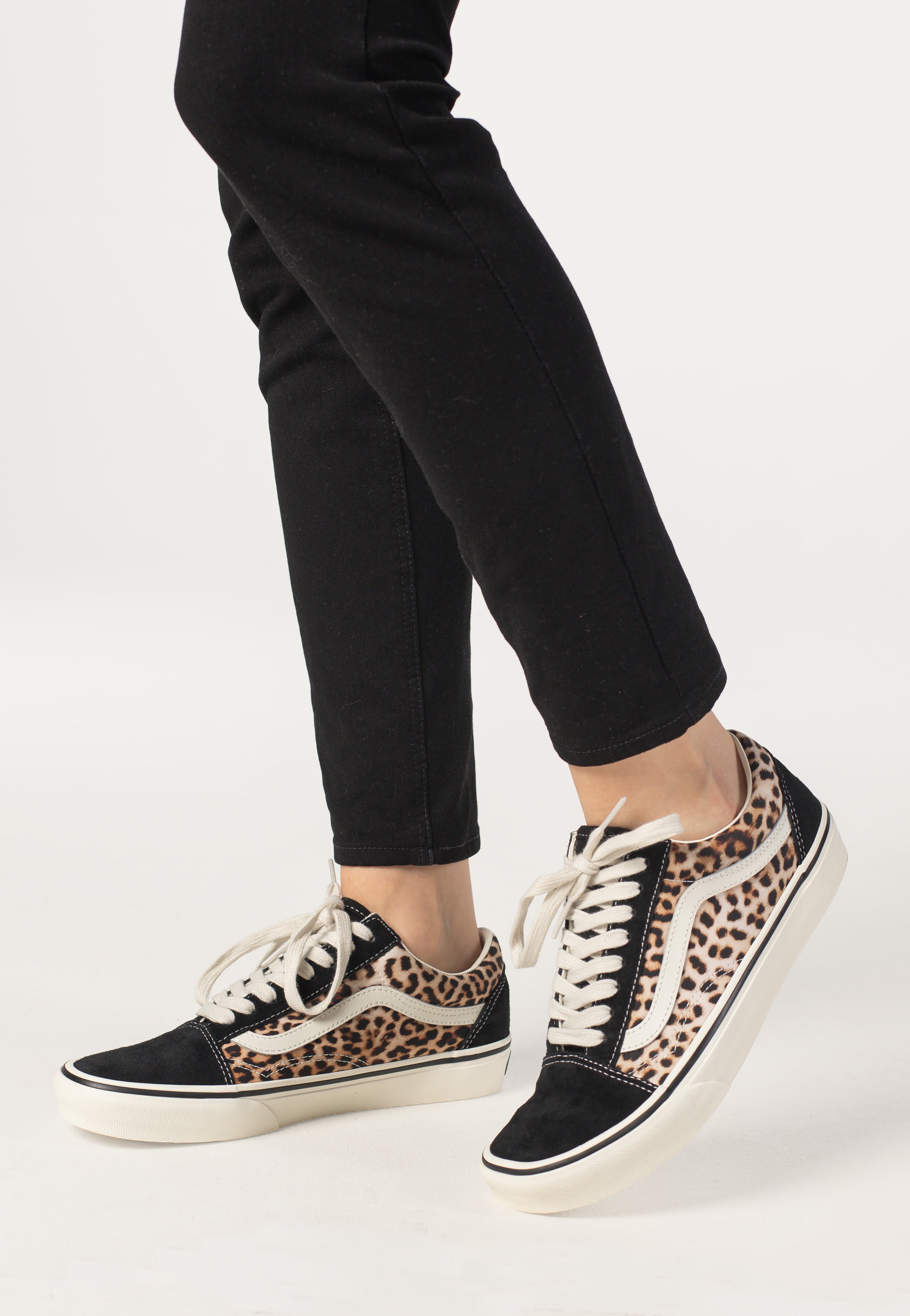 Vans - Old Skool Black/Leopard - Girl Shoes | Women-Image