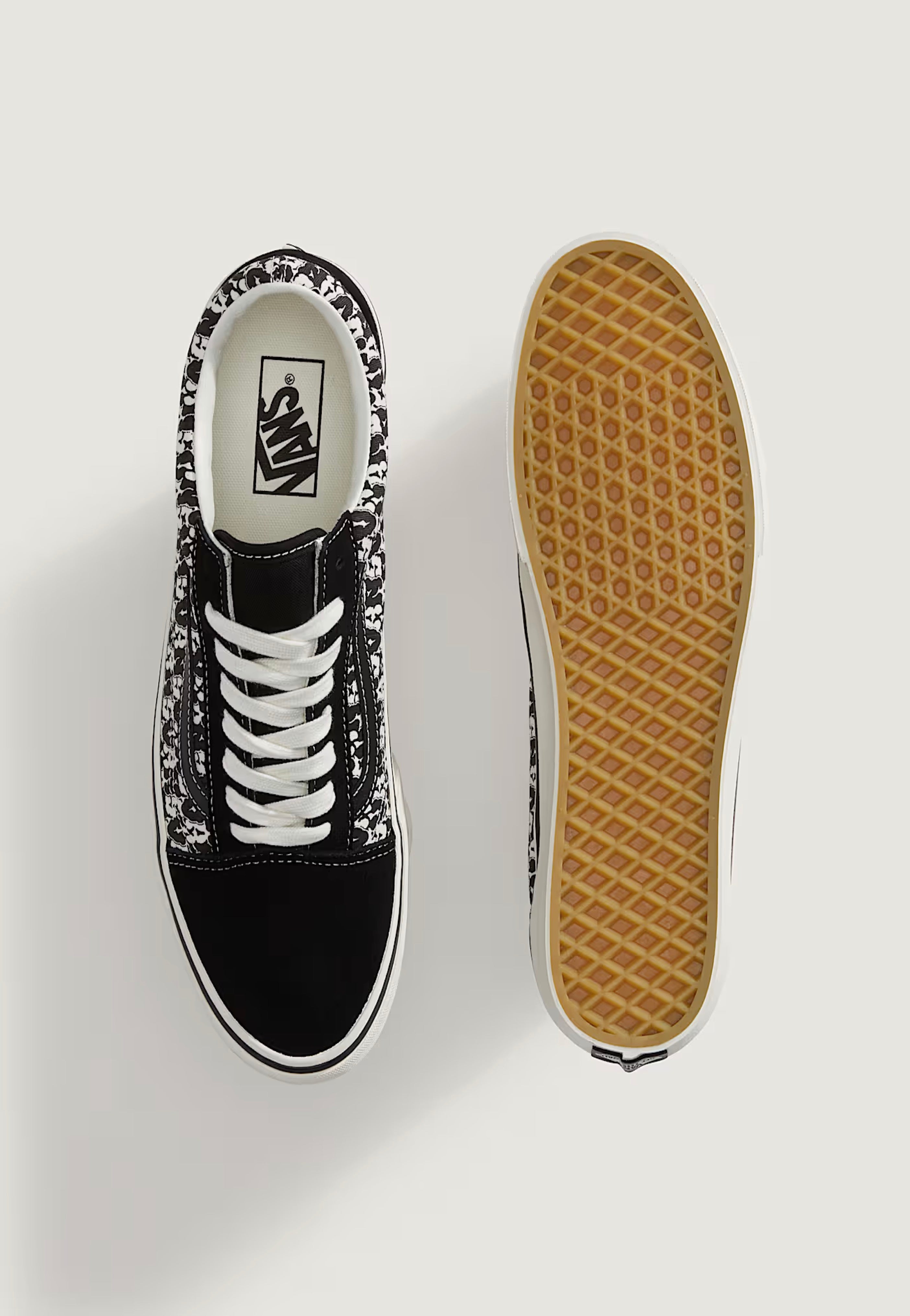 Vans - Old Skool Black/Marshmallow - Shoes | Women-Image