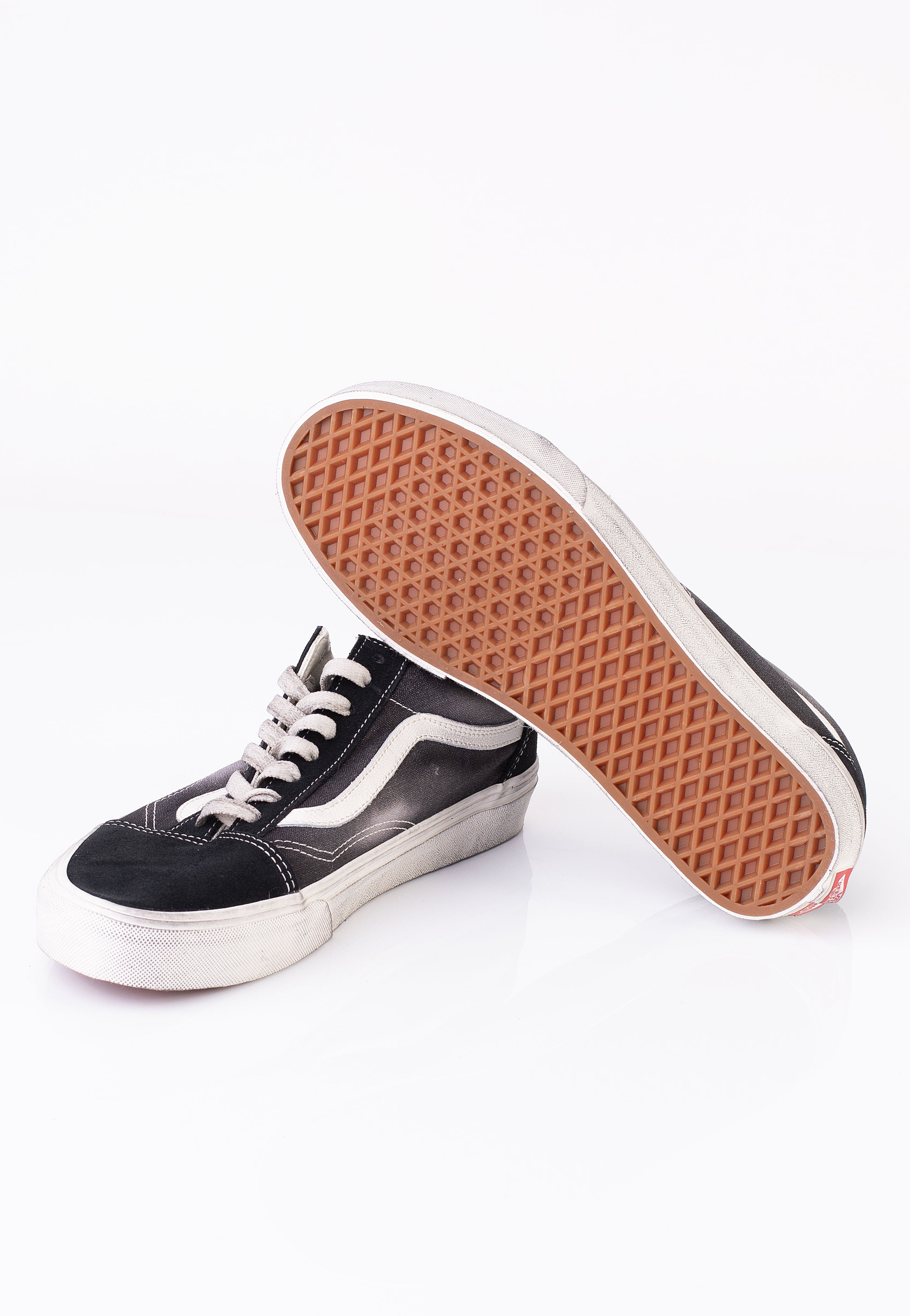 Vans - Old Skool Wave Washed Black - Shoes | Neutral-Image