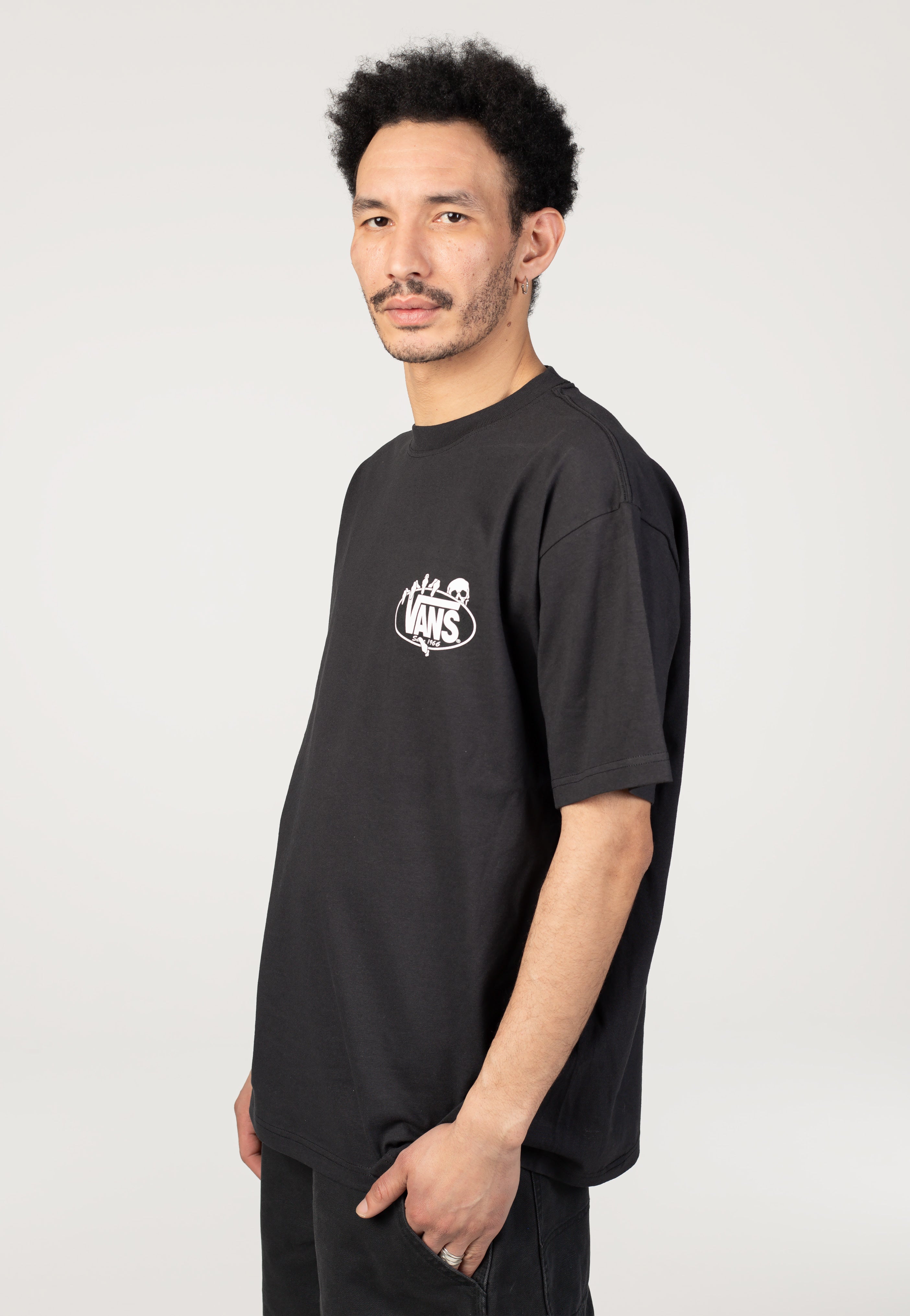 Vans - Show Off Black - T-Shirt | Men-Image