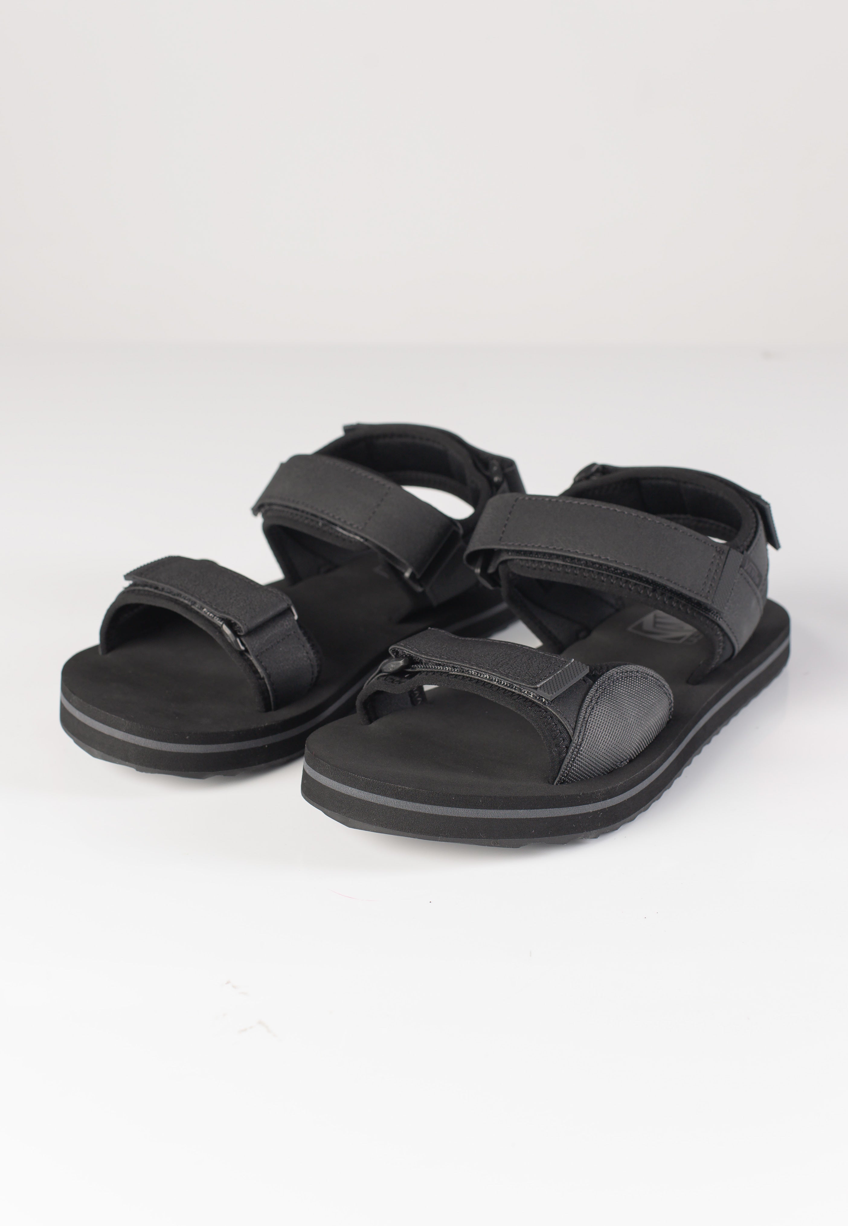 Vans - Tri-Lock Black/Black - Sandals | Men-Image