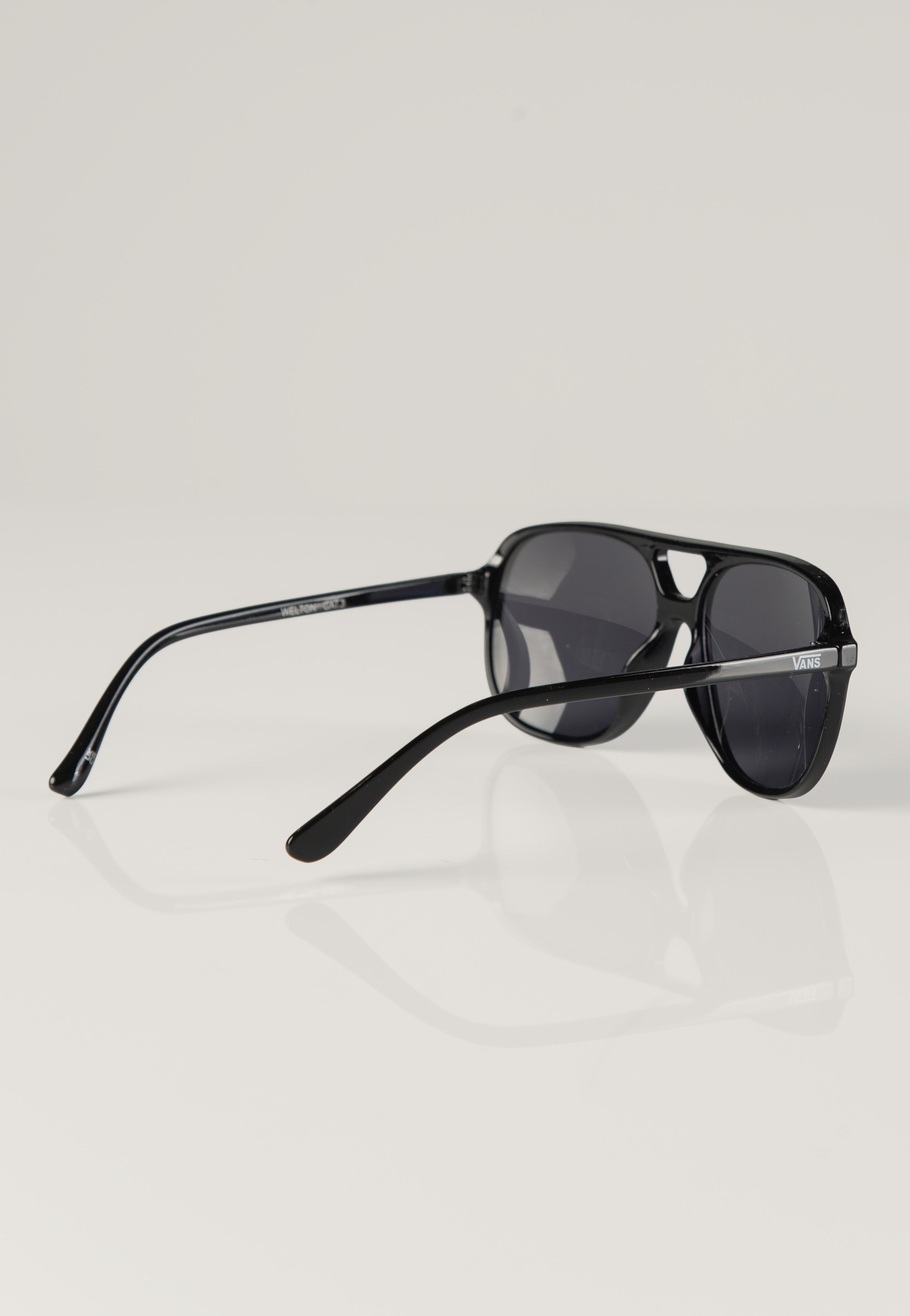 Vans - Welton Black - Sunglasses | Neutral-Image