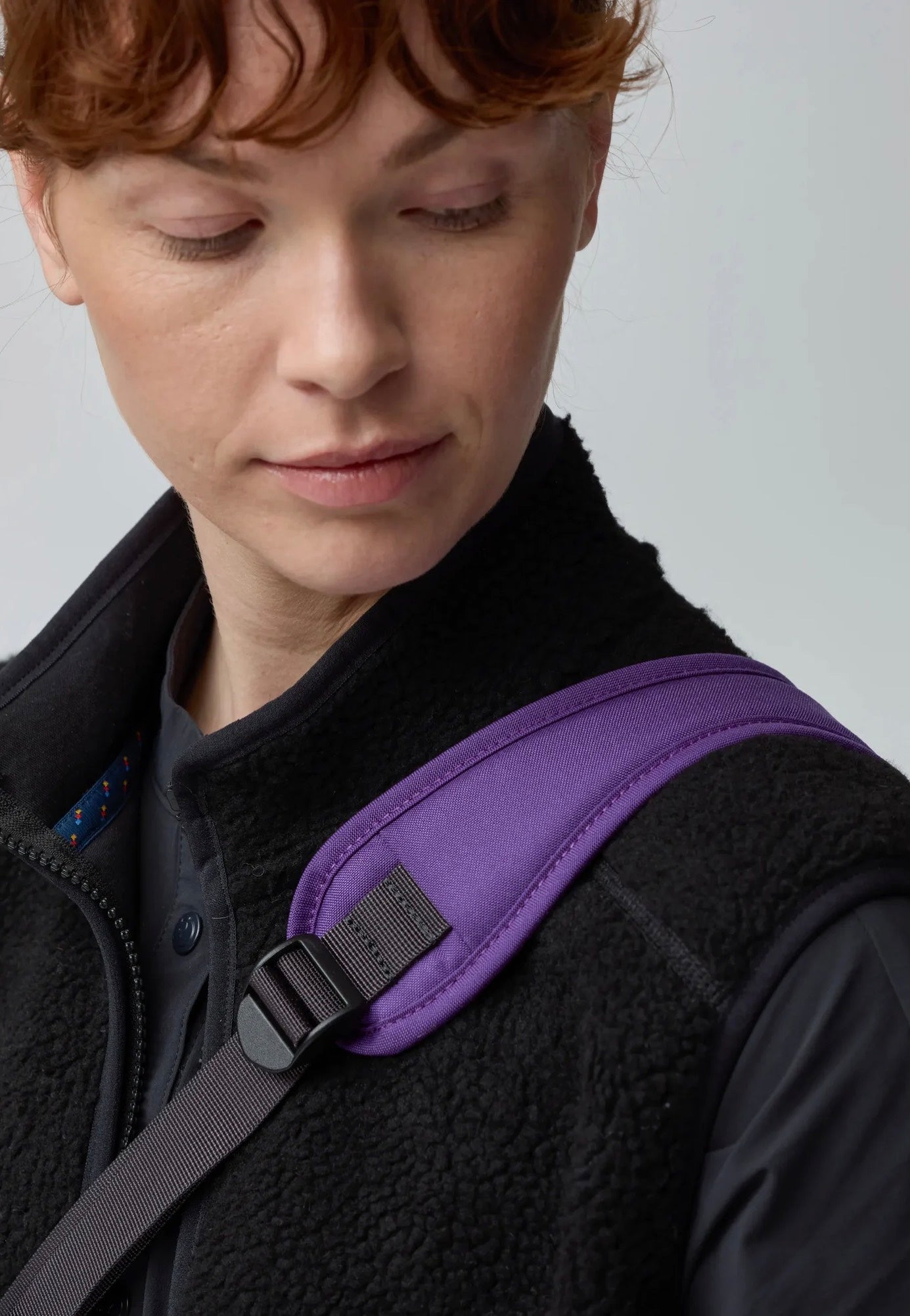 Fjällräven - Vardag 6 Violette/Coal Black - Shoulder Bag | Neutral-Image