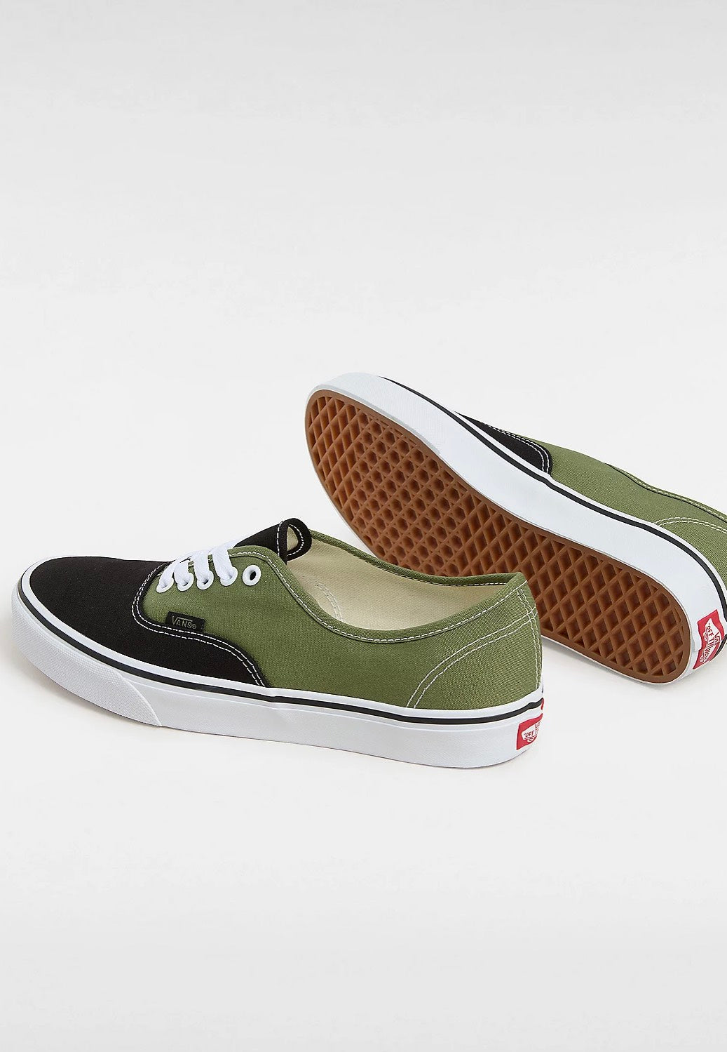 Vans - Authentic Pop Loden Green - Shoes | Men-Image