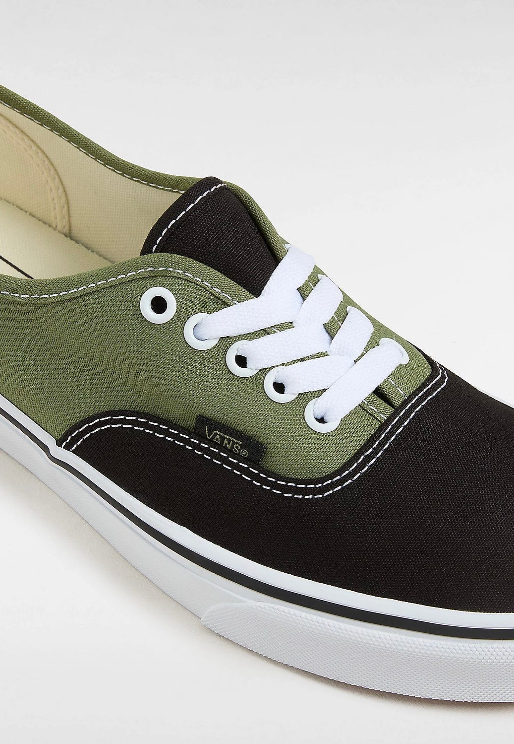 Vans - Authentic Pop Loden Green - Shoes | Men-Image