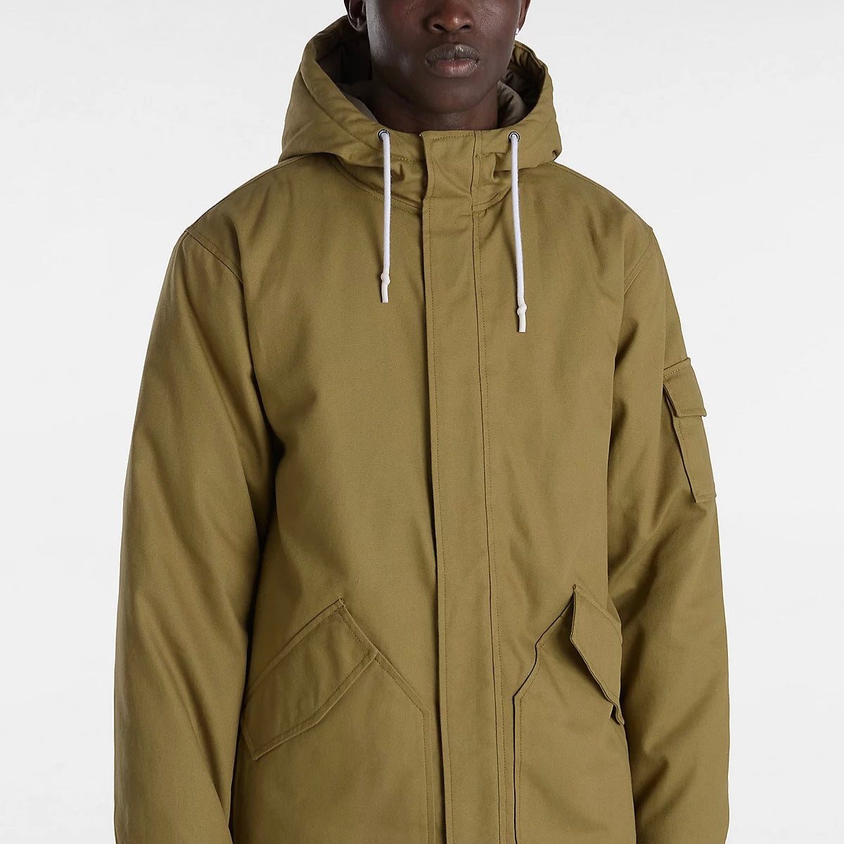 vn000hmrcuq-alt2_c26cce13-48a1