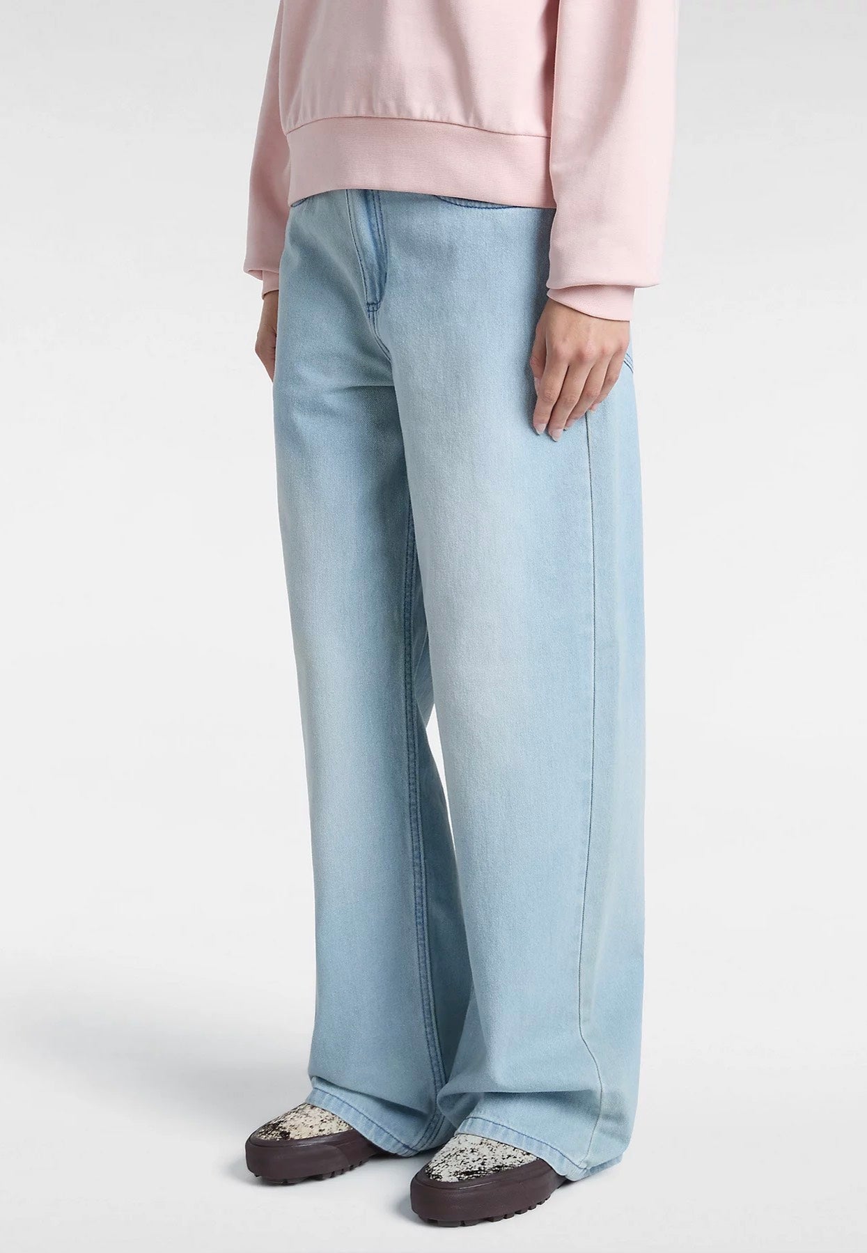 Vans - Sirelle 5 Pocket Puddle Light Stonewash - Jeans | Women-Image