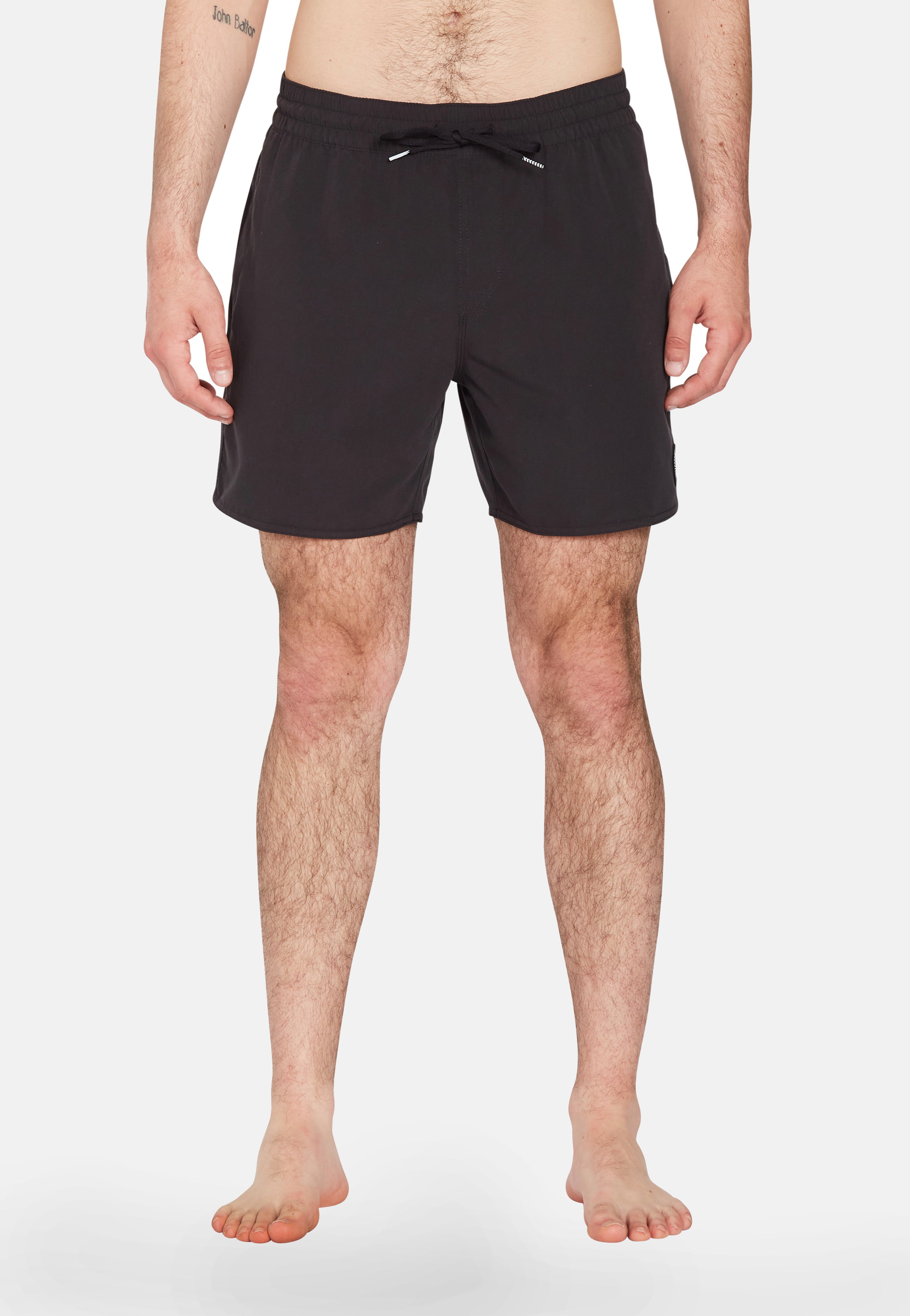 Volcom - Lido Solid Trunk 16 Black - Shorts | Men-Image