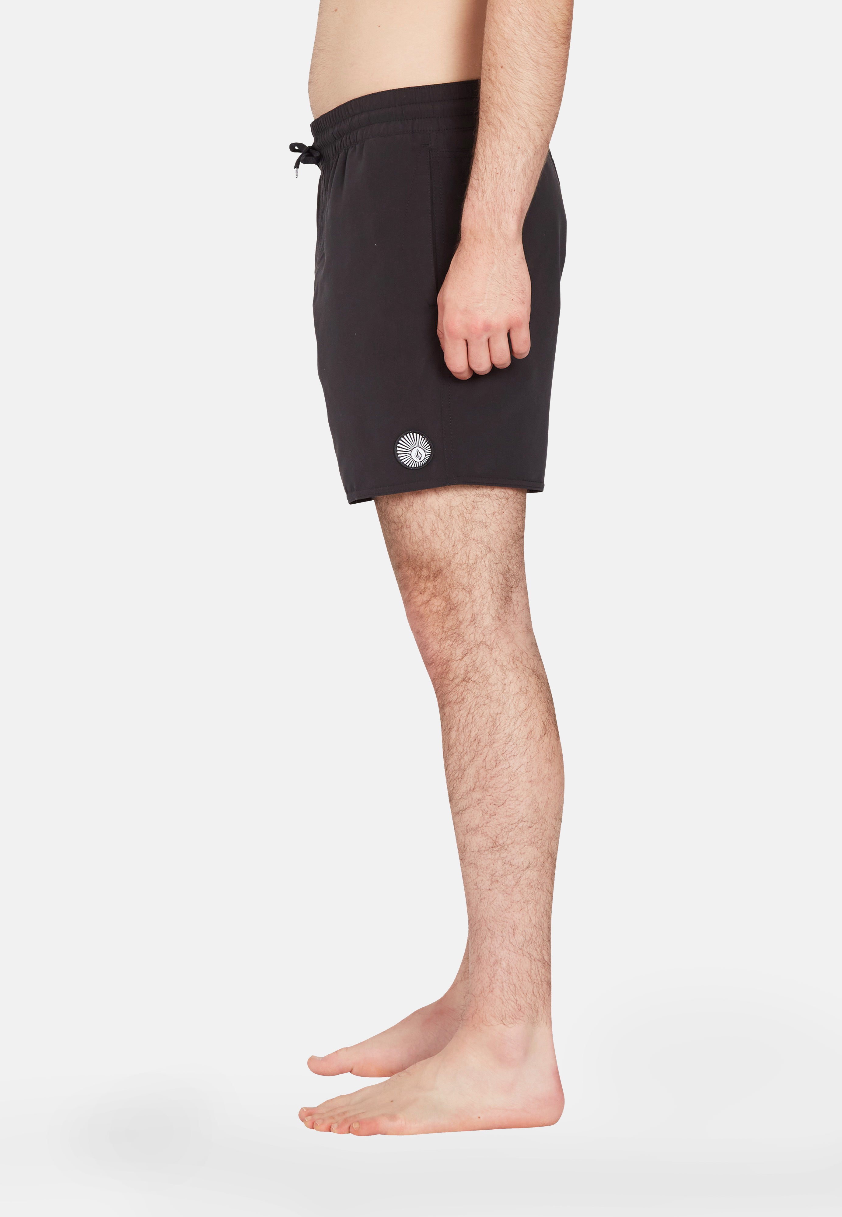 Volcom - Lido Solid Trunk 16 Black - Shorts | Men-Image