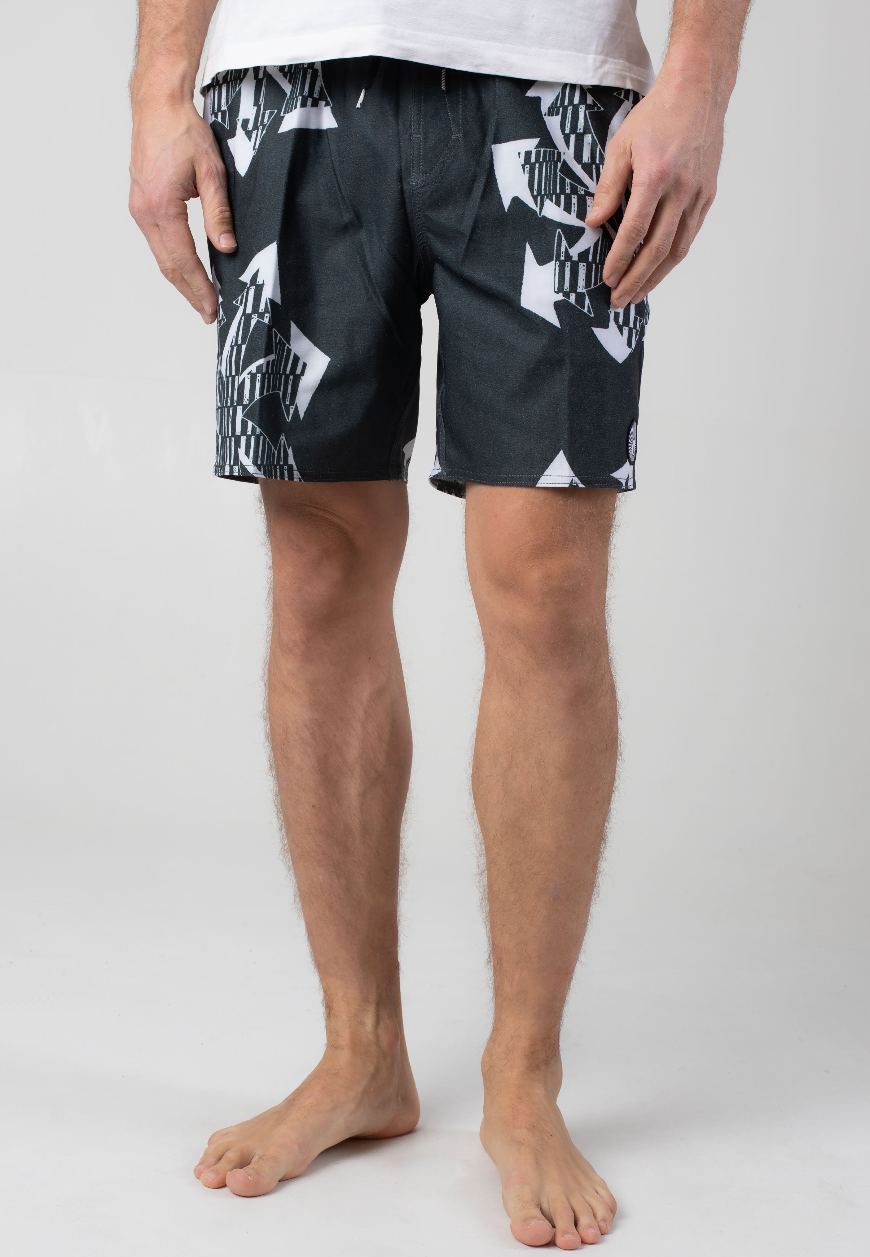 Volcom - Unite Stoney 17 Black - Board Shorts | Men-Image