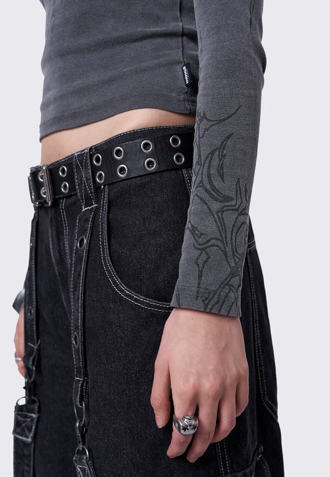 Minga London - Wildborn Washed Top Grey - Top | Women-Image