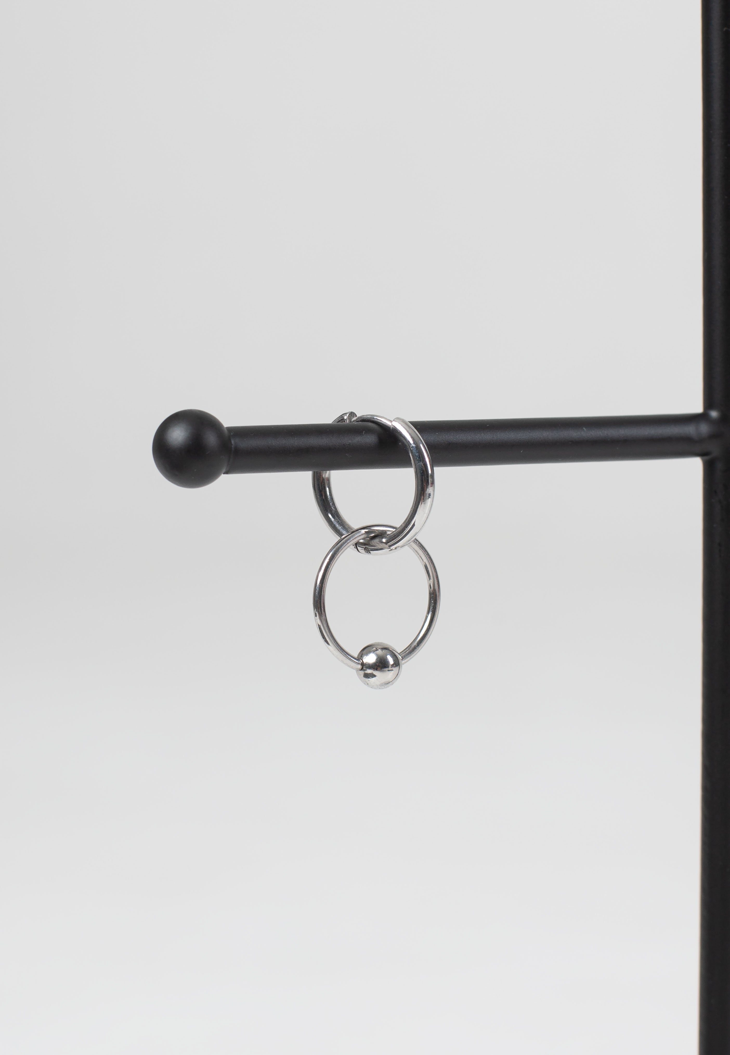 Wildcat - Little Ball Closure Hoops 16mm Silver - Earrings | Neutral-Image