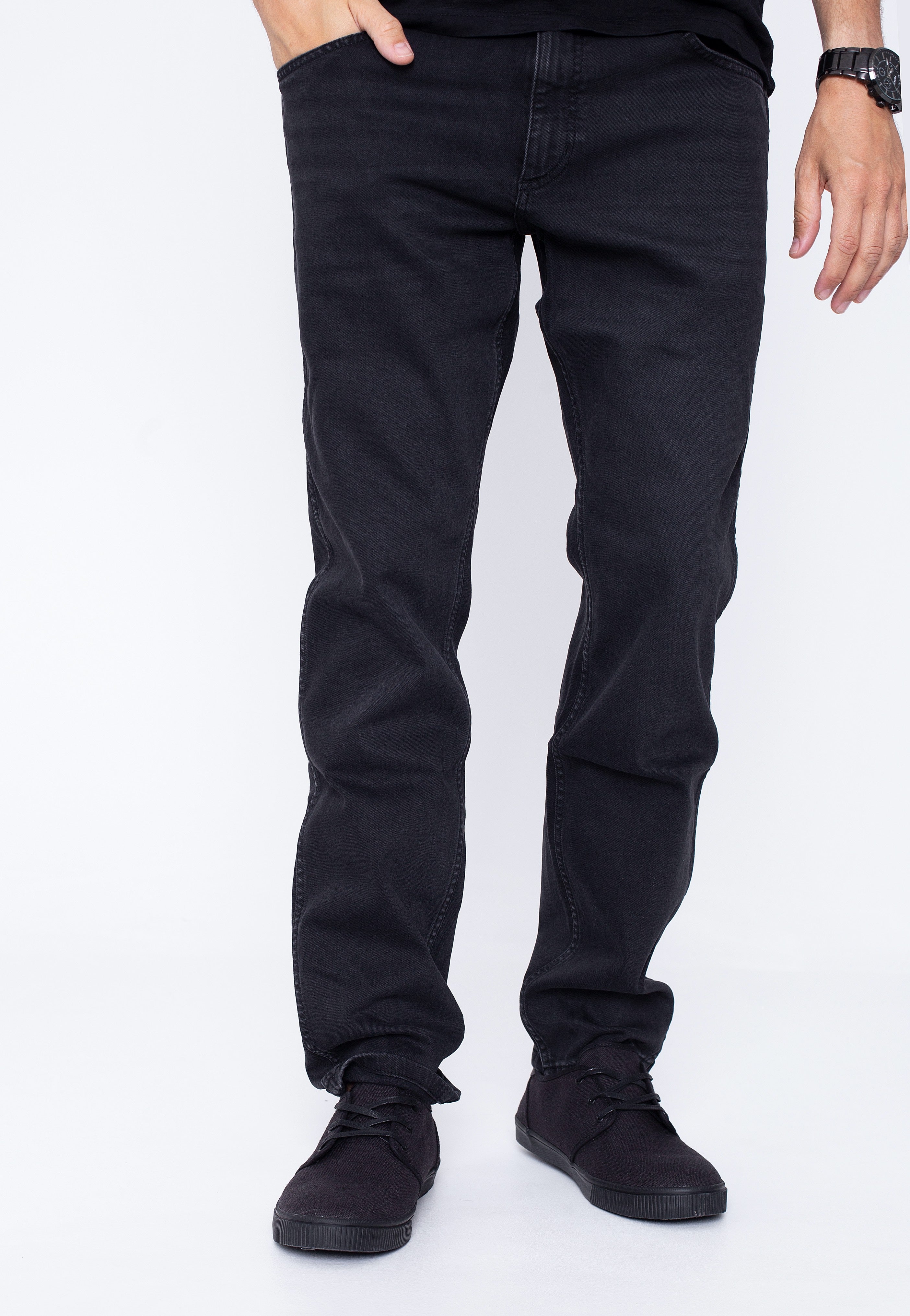 Wrangler - Greensboro Black Crow - Jeans | Men-Image