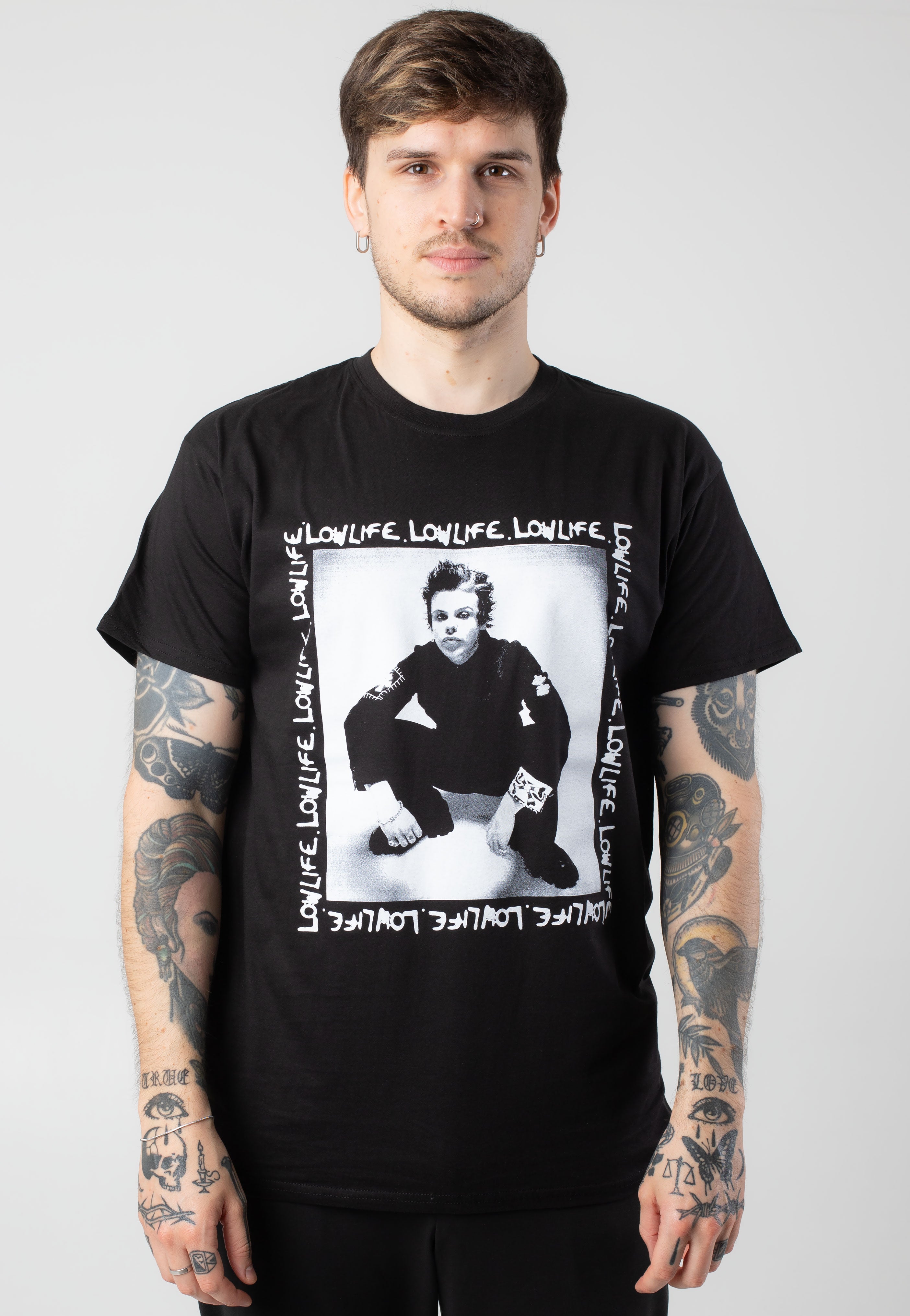 ★新品未開封★YUNGBLUD 公式Tシャツ VINTAGE WASH WINGS TEE - YUNGBLUD Official Store